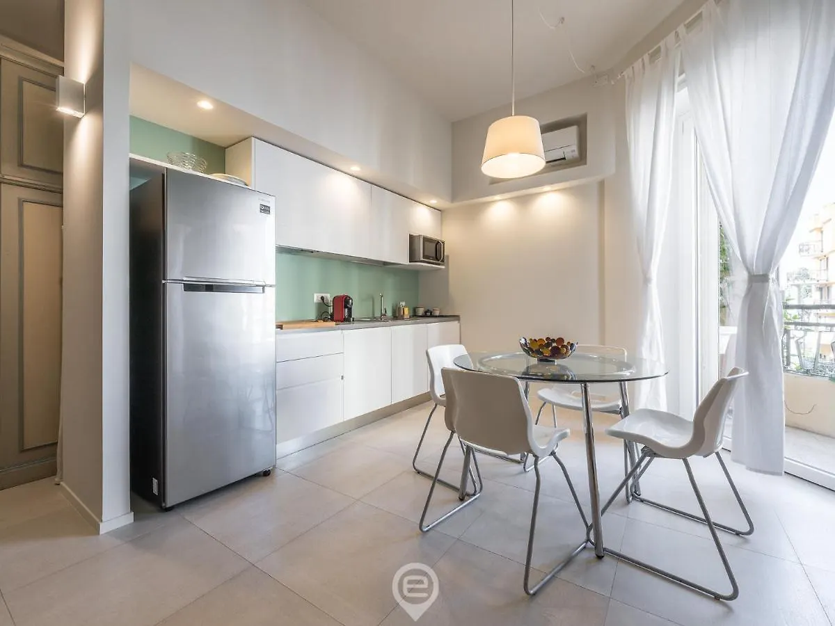 Sleek City Oasis Cagliari 0*,